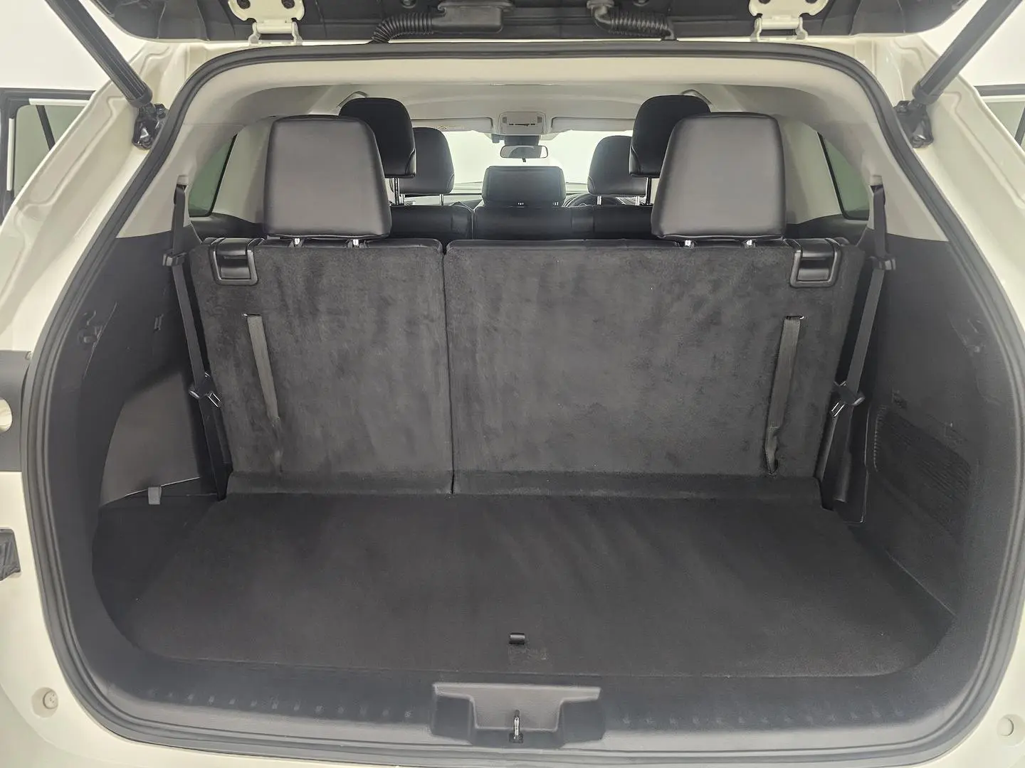 2021 Toyota Kluger Gallery Image 18