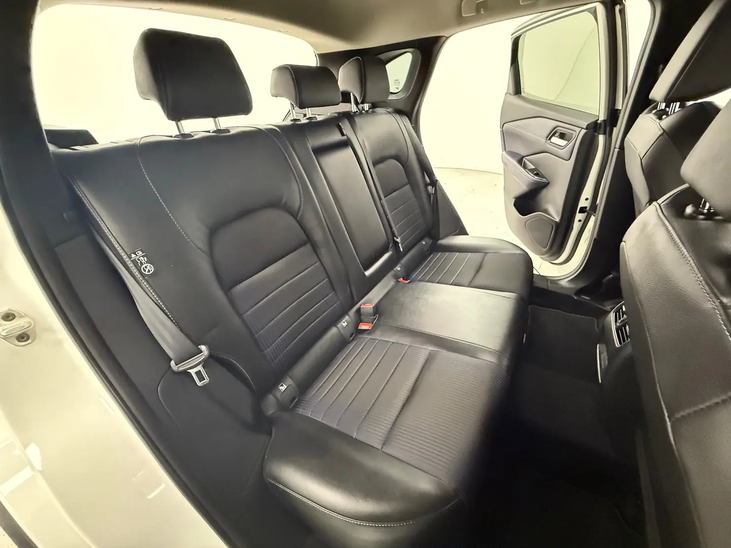 2024 Nissan QASHQAI Gallery Image 17