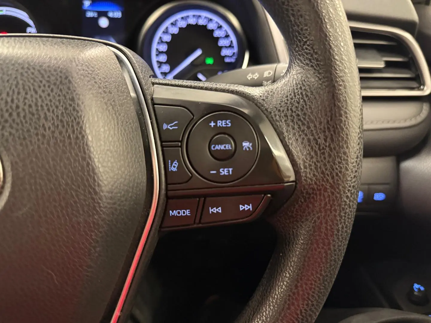 2022 Toyota Camry Gallery Image 24