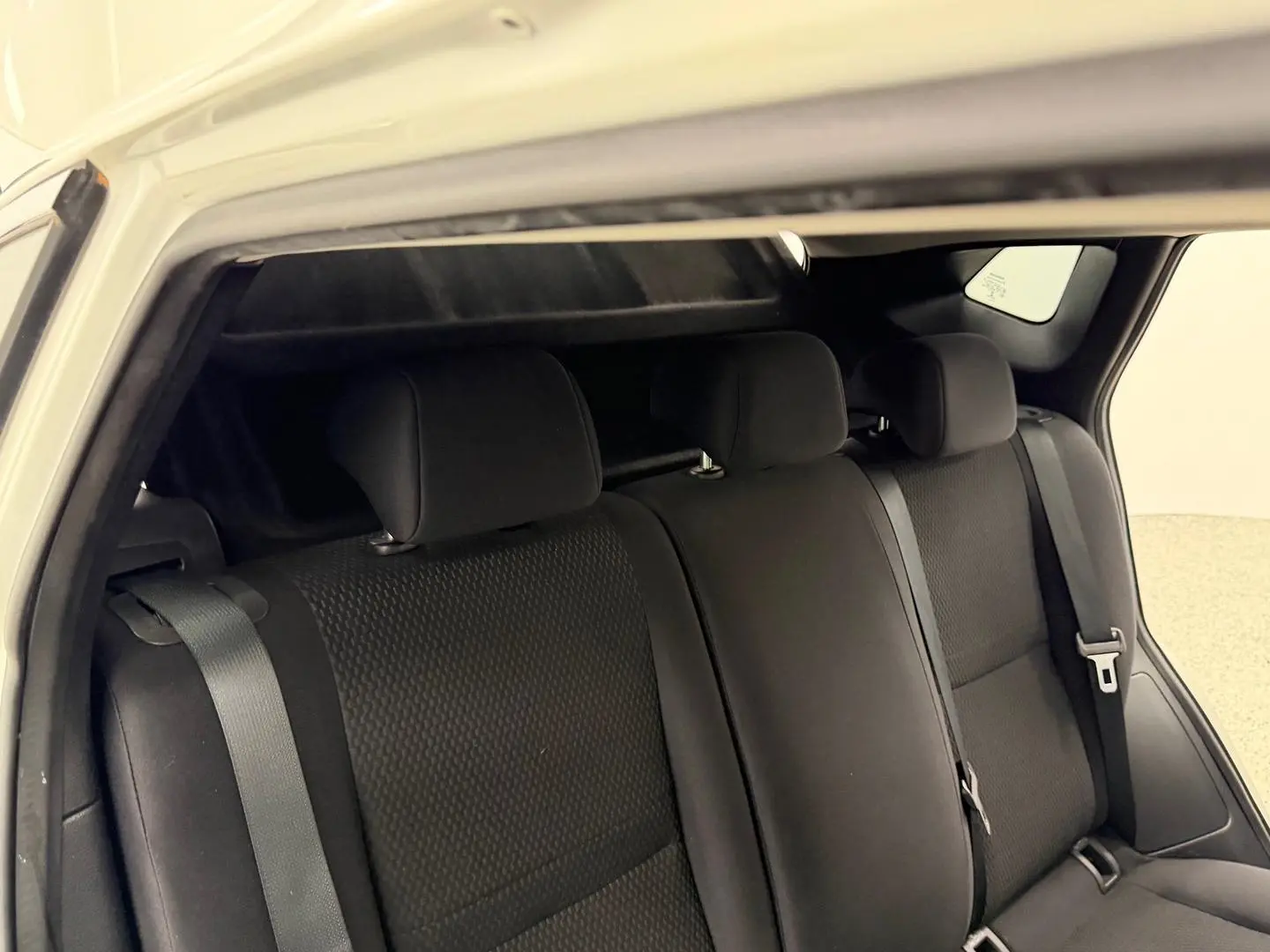 2017 Nissan QASHQAI Gallery Image 23