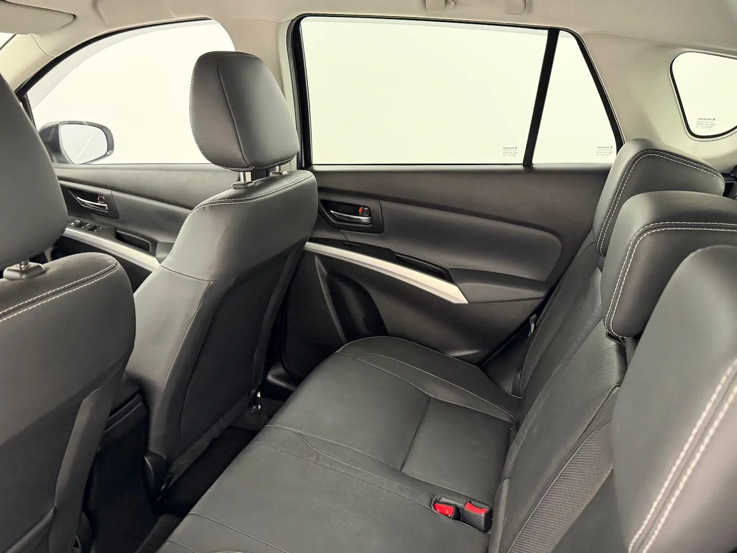 2019 Suzuki S-Cross Gallery Image 24