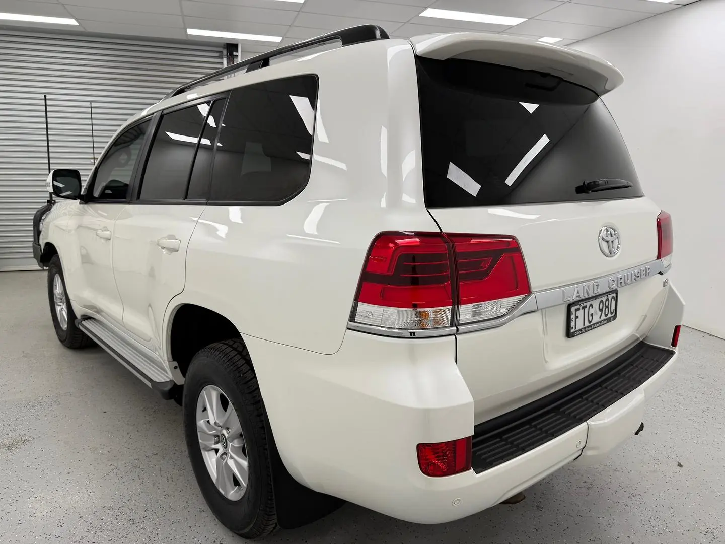 2021 Toyota Landcruiser Gallery Image 5