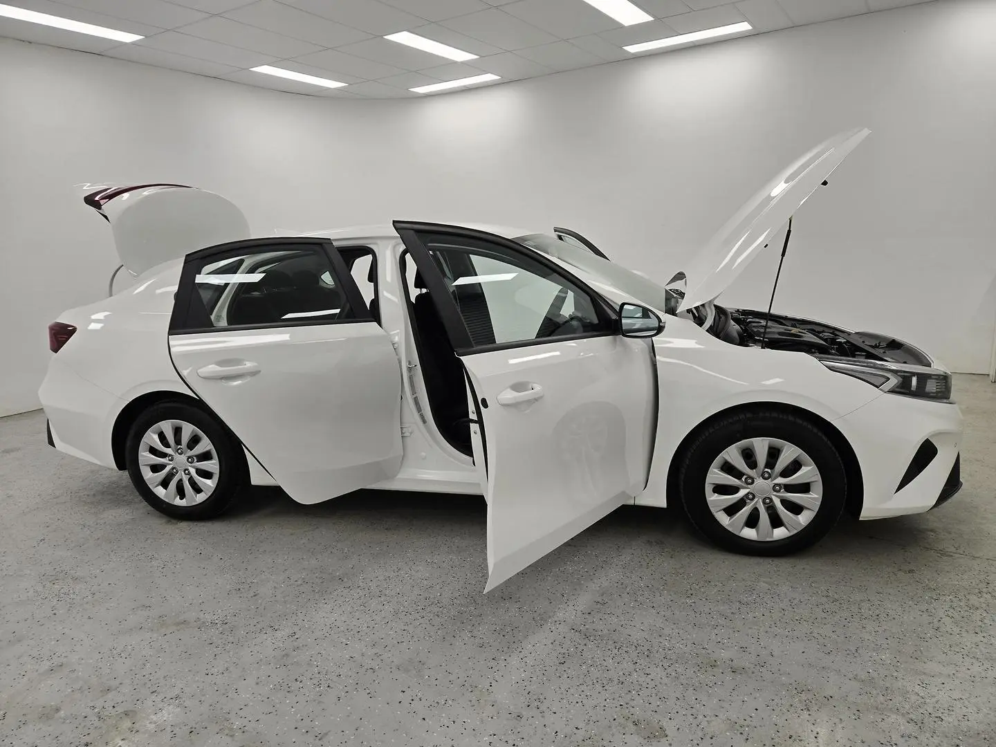 2023 Kia Cerato Gallery Image 9