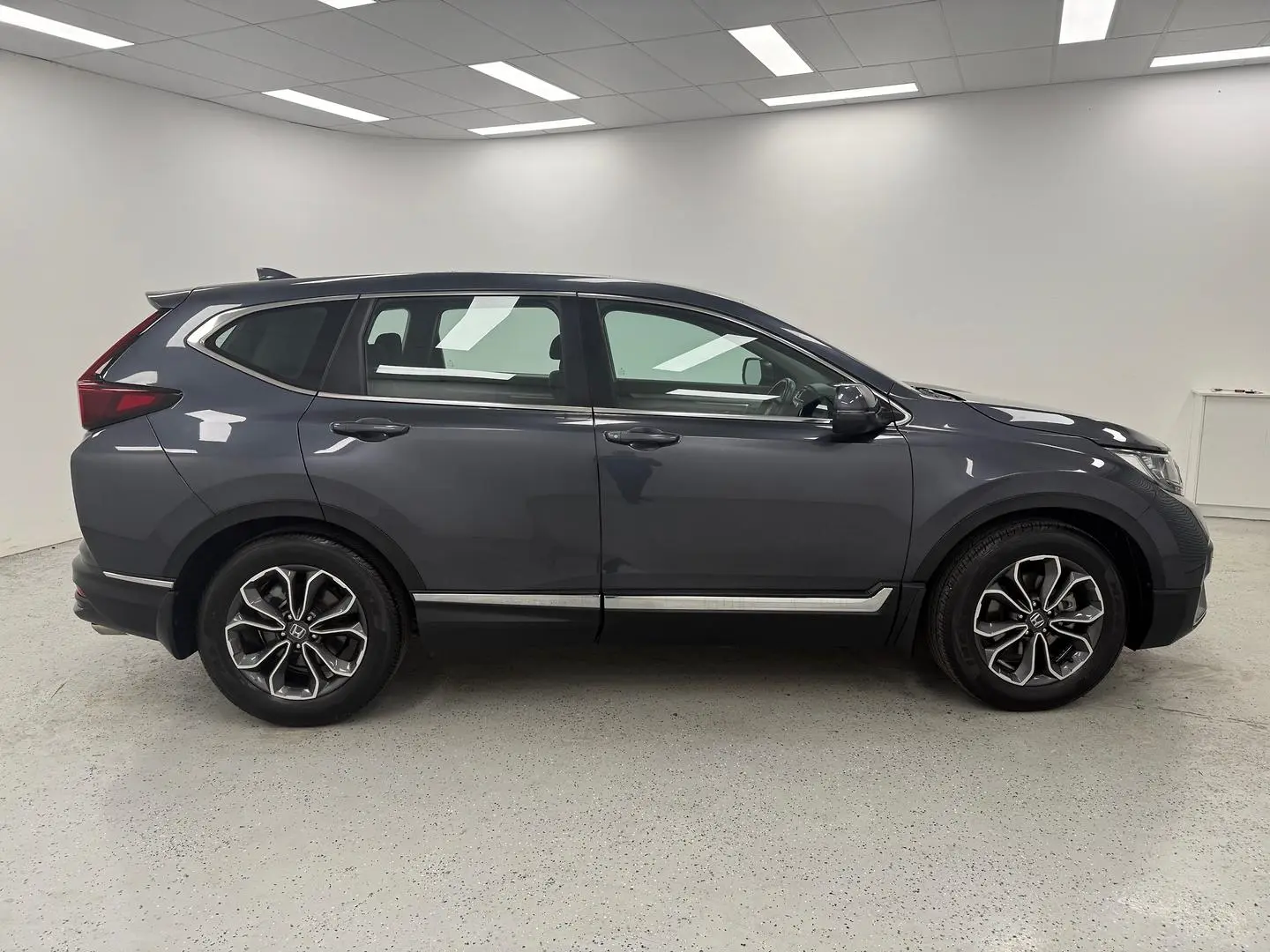 2023 Honda CR-V Gallery Image 2