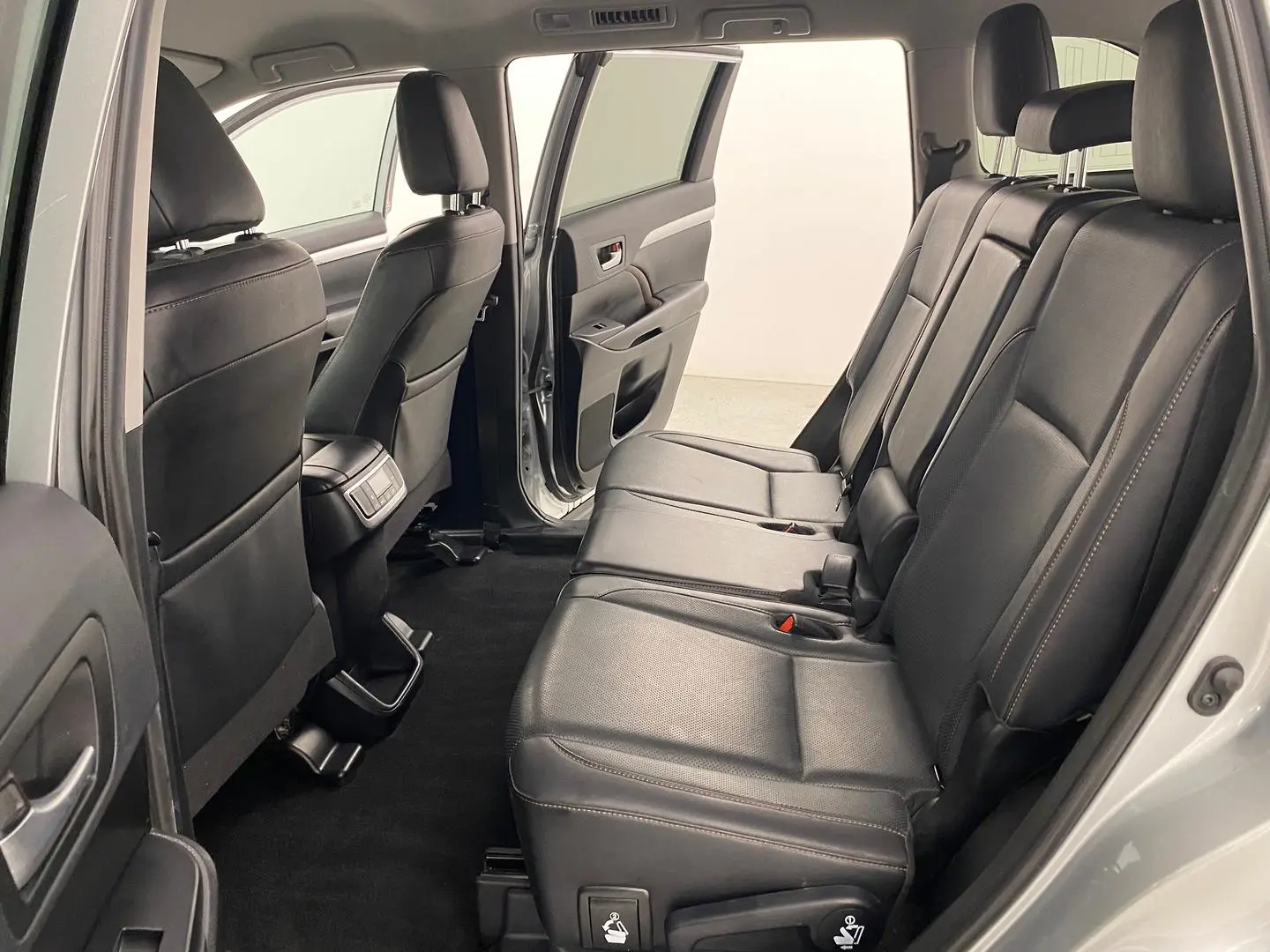 2019 Toyota Kluger Gallery Image 19