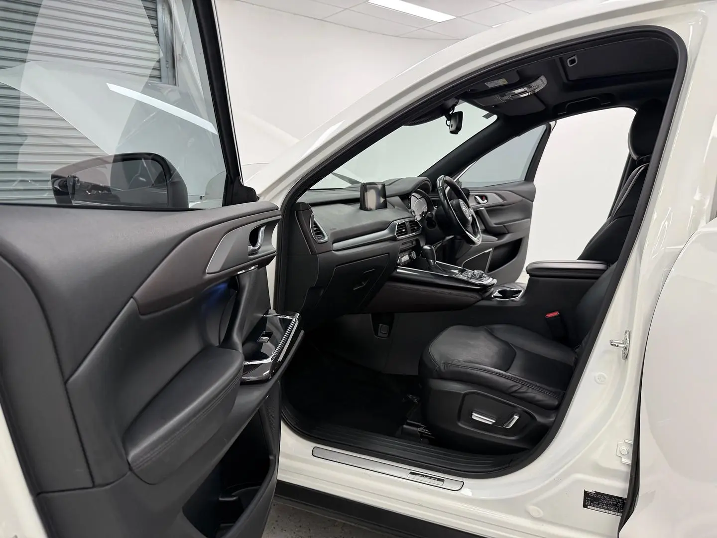 2017 Mazda CX-9 Gallery Image 9