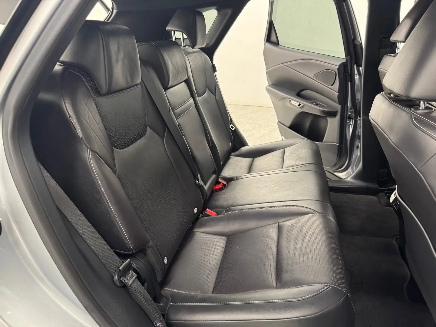 2023 Lexus RX Gallery Image 28