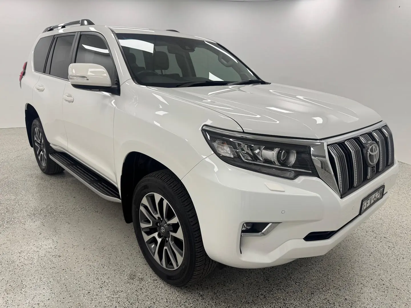 2024 Toyota Landcruiser Prado Gallery Image 1