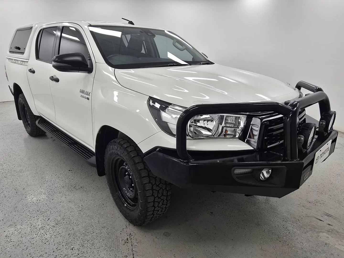 2020 Toyota Hilux Gallery Image 1