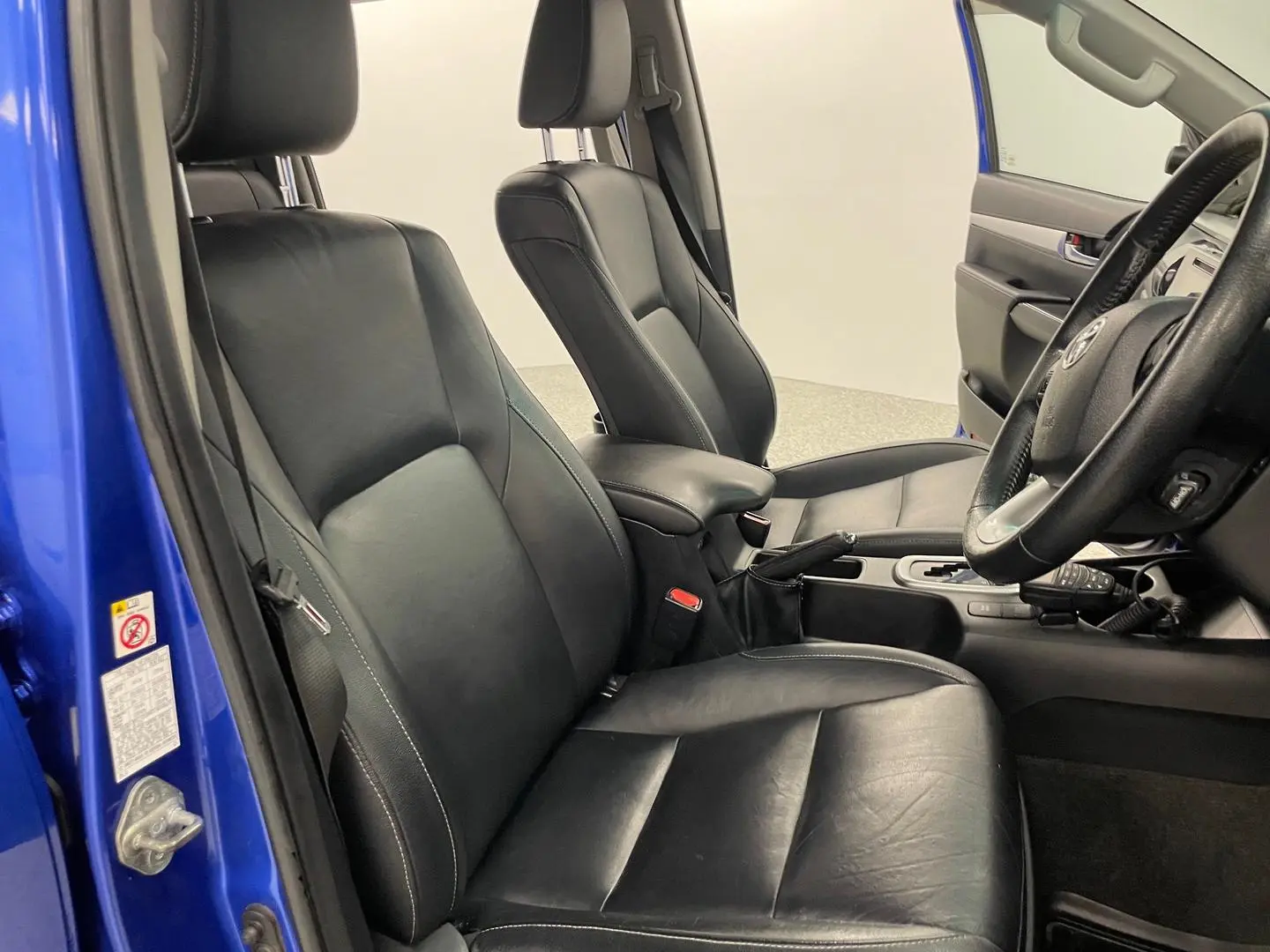 2018 Toyota Hilux Gallery Image 19