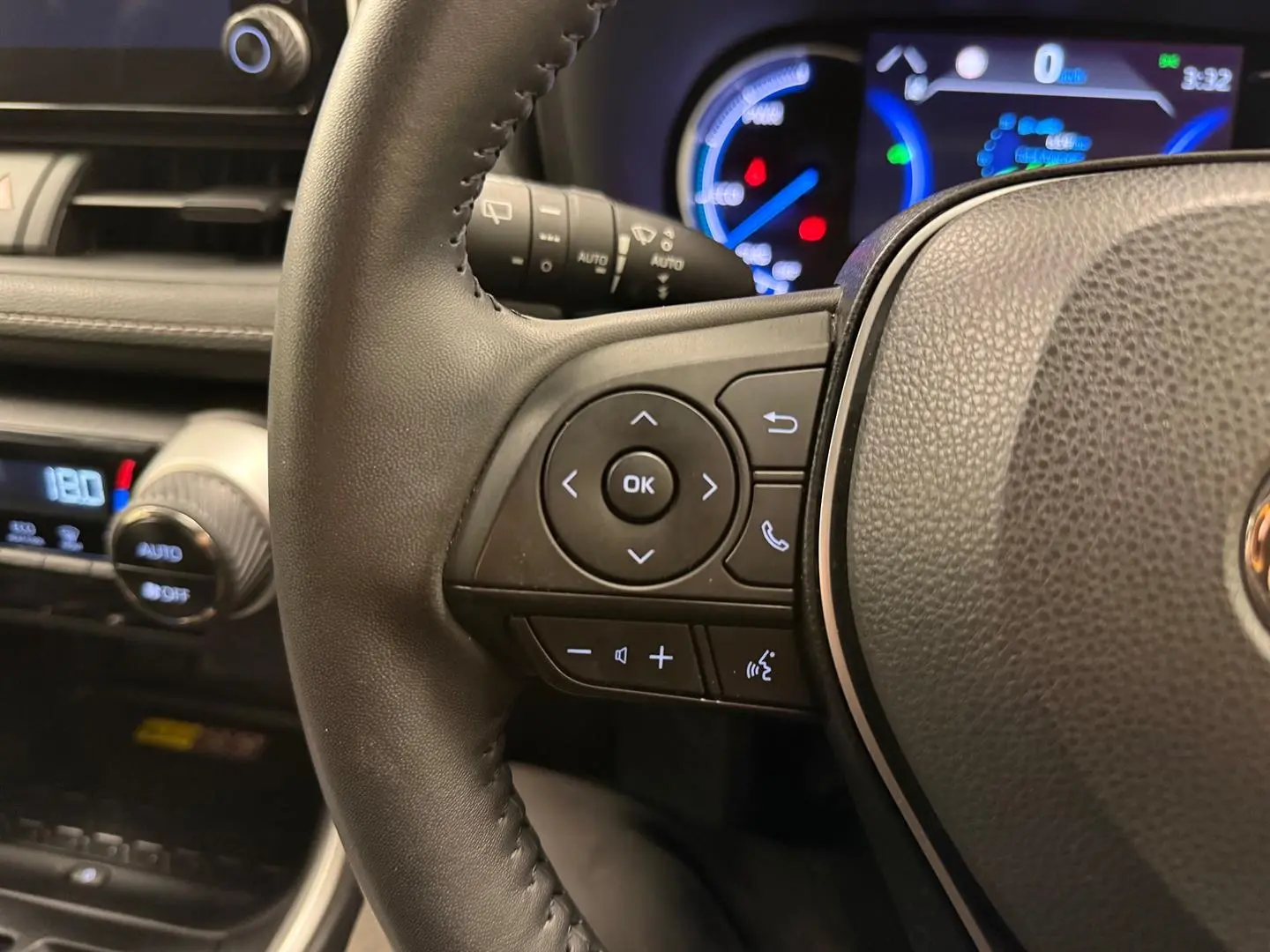 2023 Toyota RAV4 Gallery Image 28