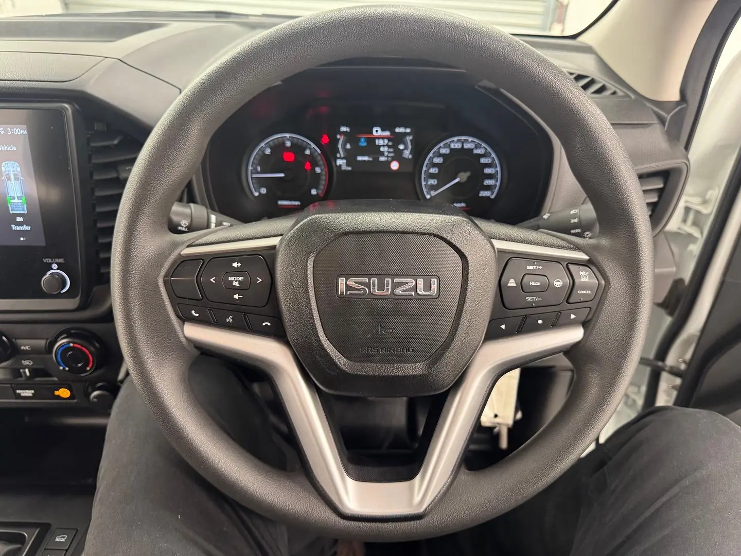 2024 Isuzu D-MAX Gallery Image 20