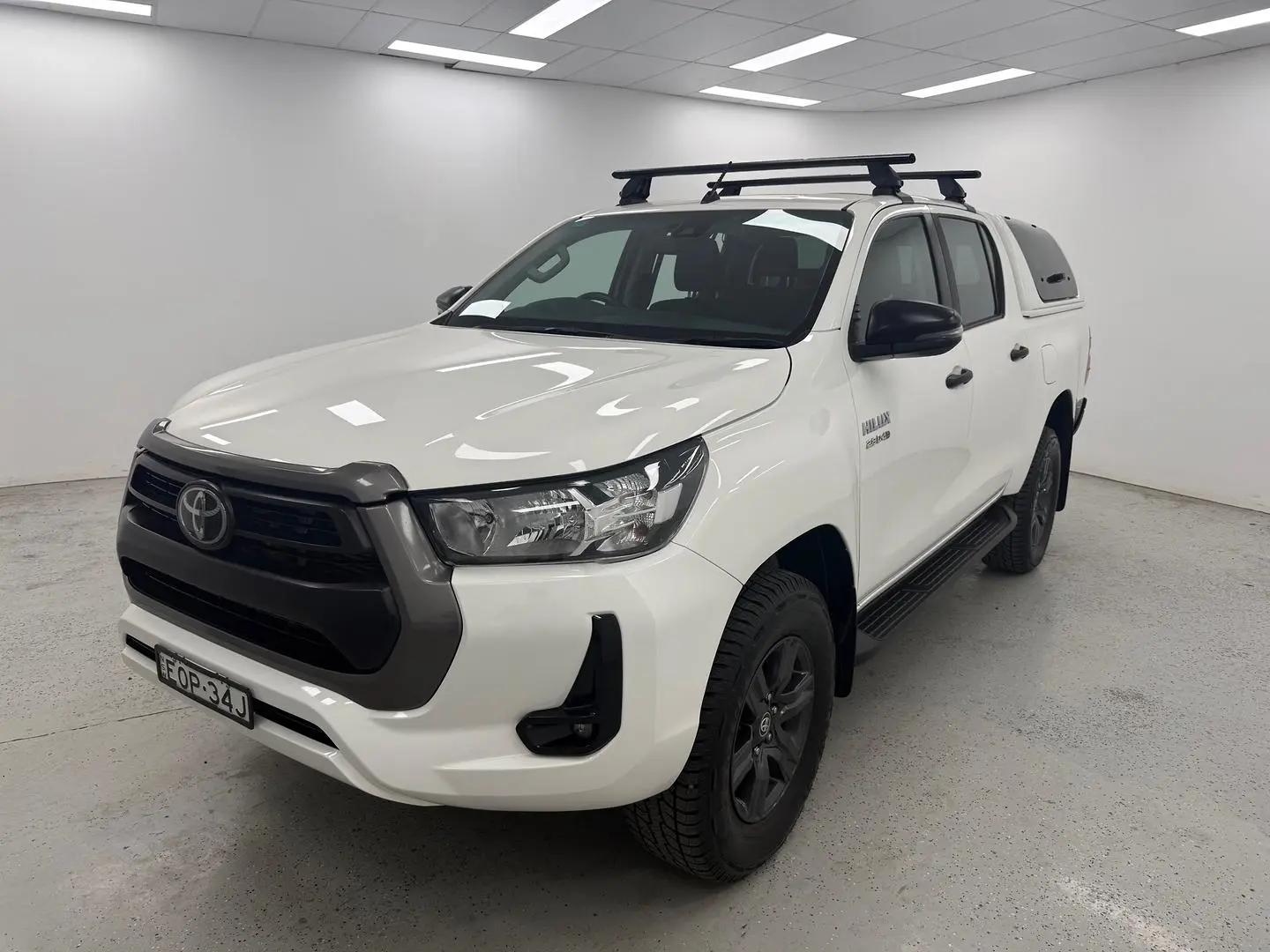 2021 Toyota Hilux Gallery Image 7