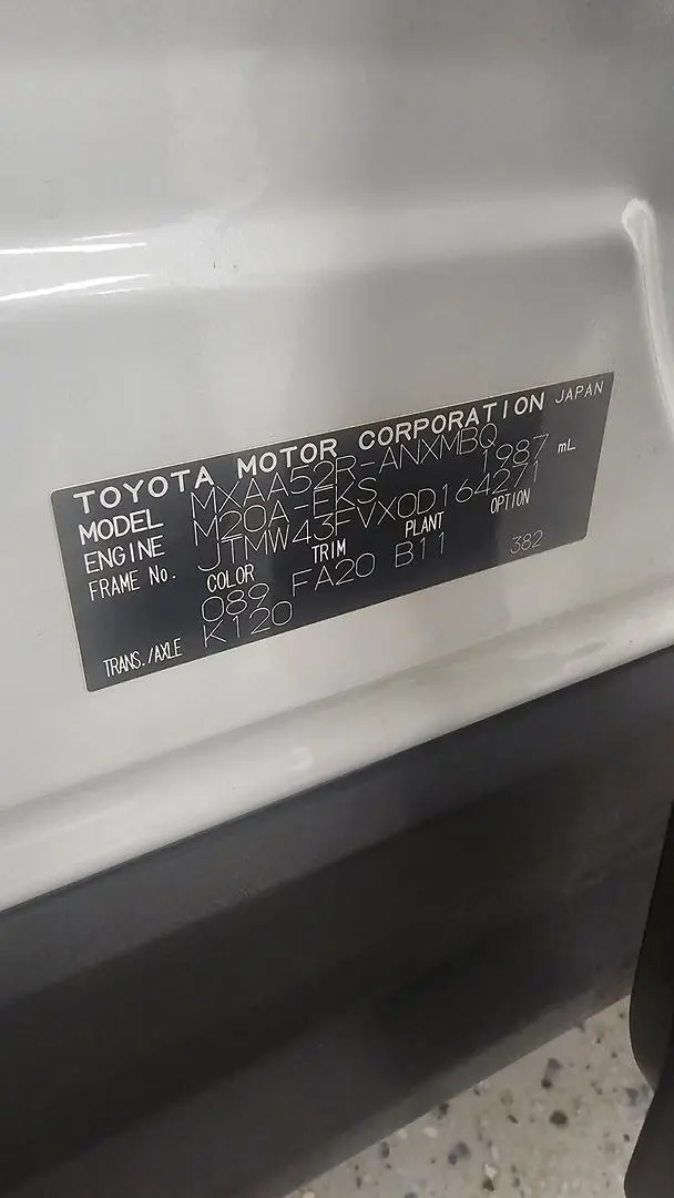 2023 Toyota RAV4 Gallery Image 13