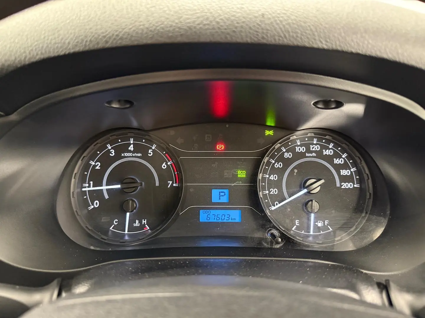 2018 Toyota Hilux Gallery Image 25