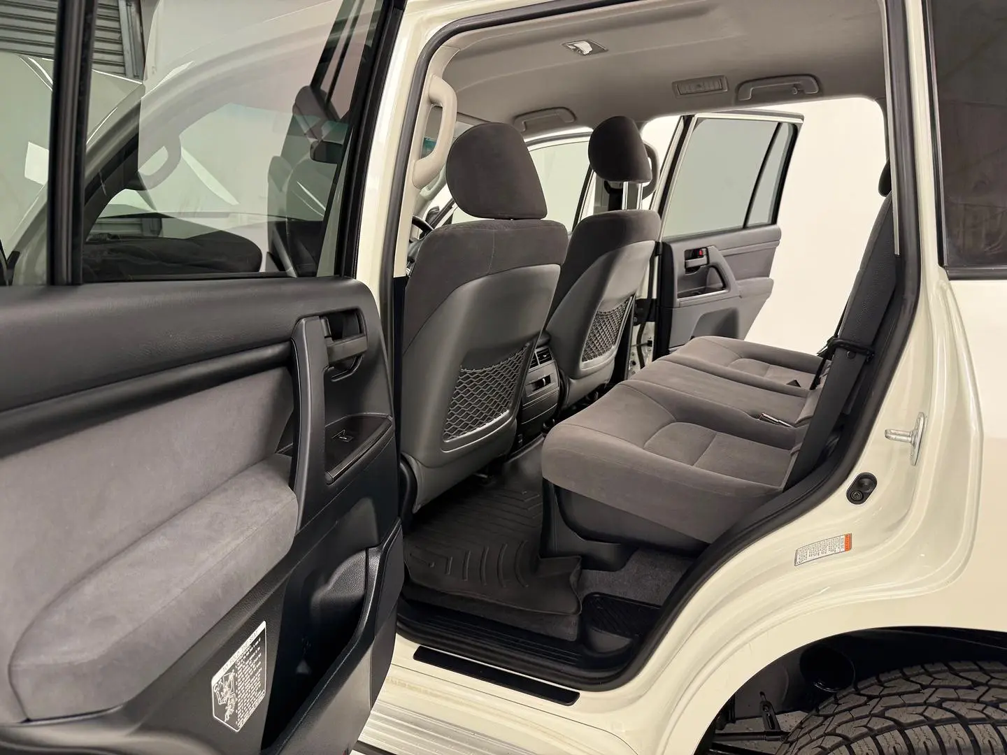 2021 Toyota Landcruiser Gallery Image 11