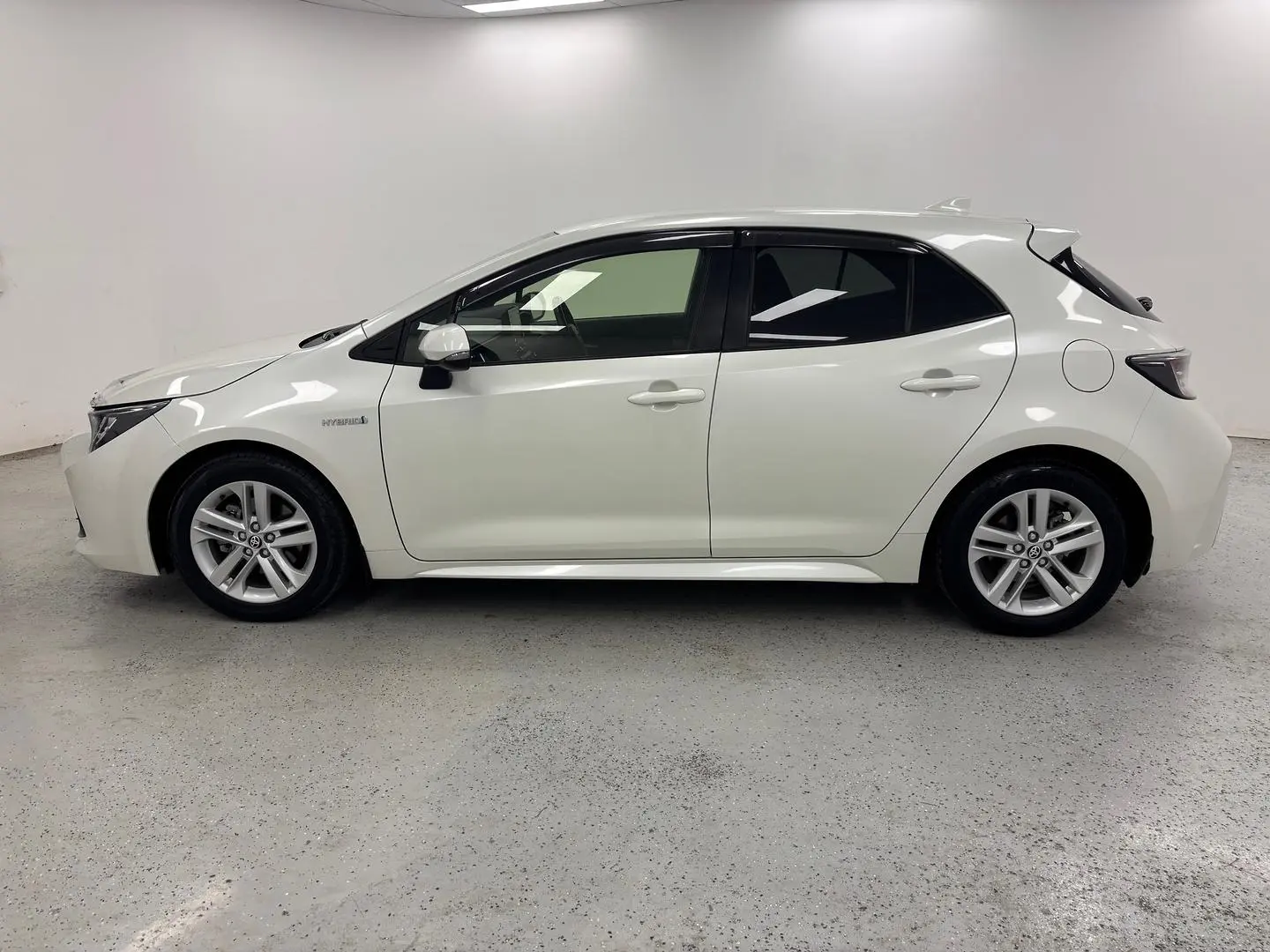 2019 Toyota Corolla Gallery Image 6
