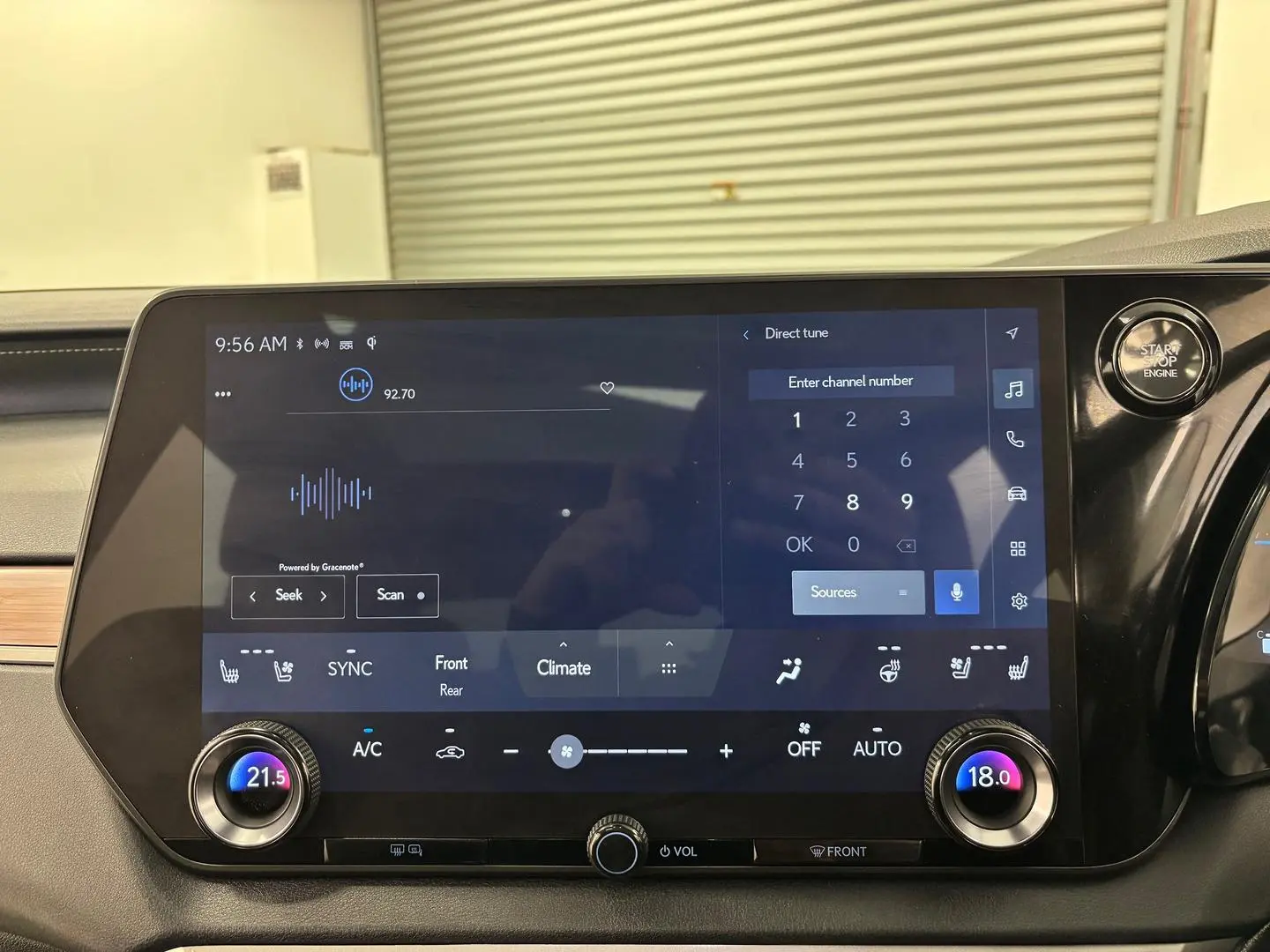 2024 Lexus RX Gallery Image 34