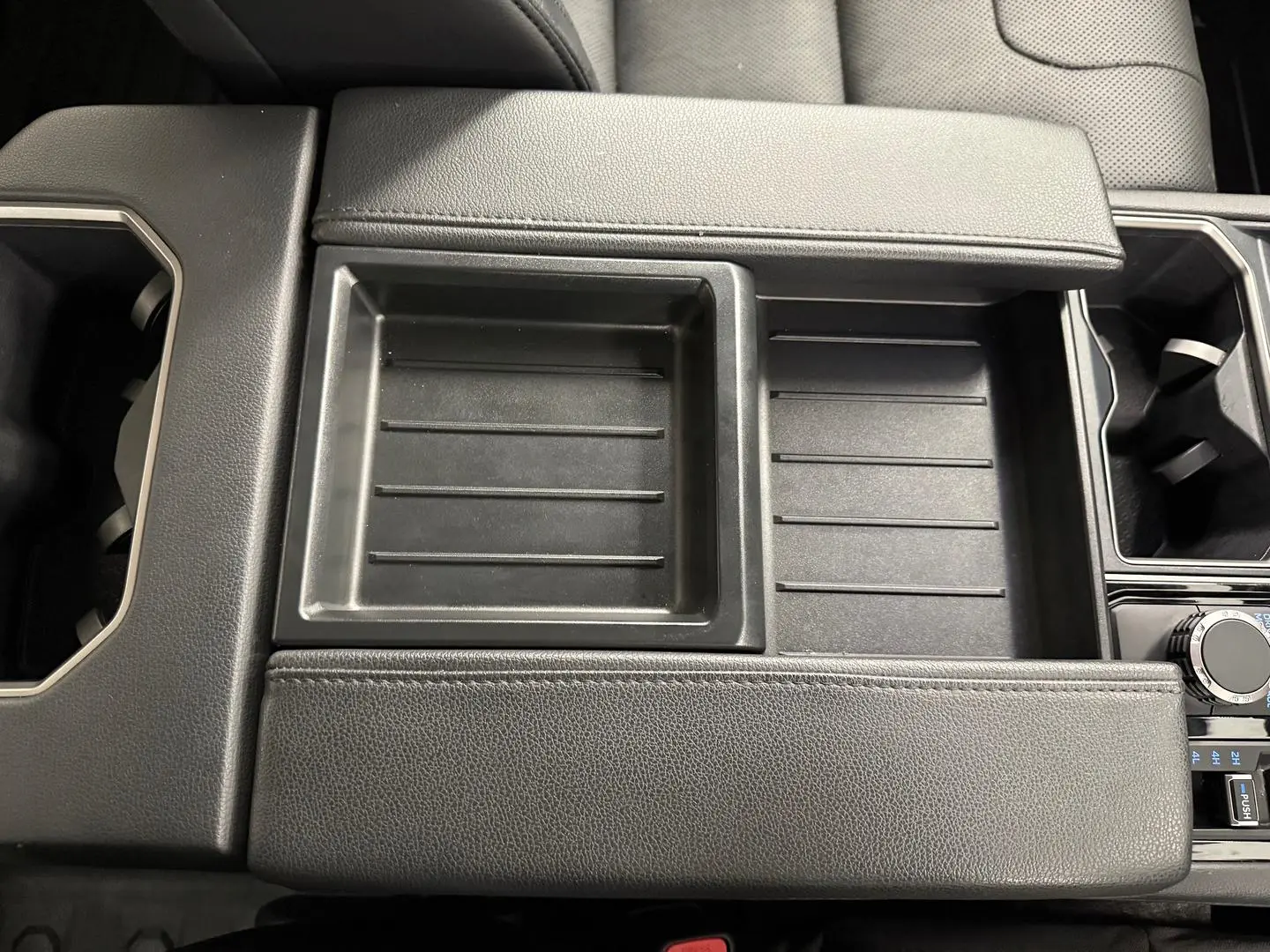 2024 Toyota Tundra Gallery Image 36