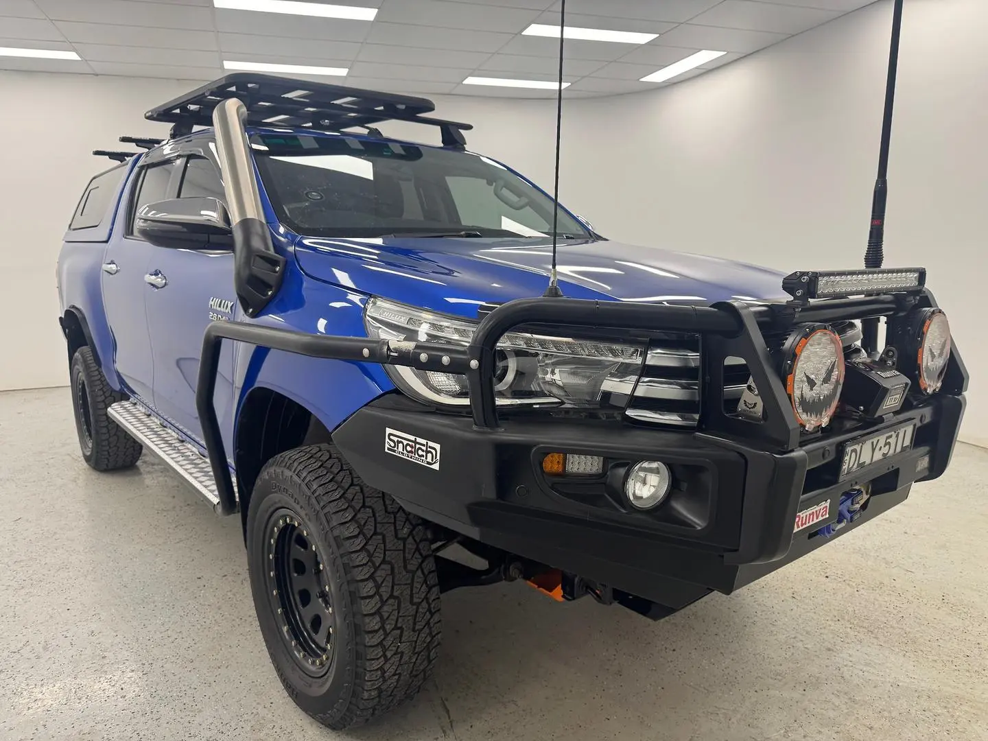 2016 Toyota Hilux Gallery Image 1