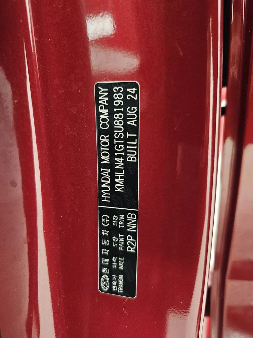 2024 Hyundai i30 Gallery Image 11