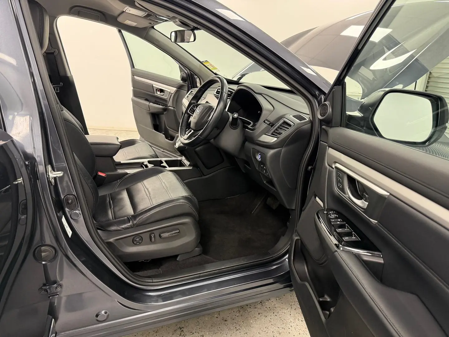 2023 Honda CR-V Gallery Image 19