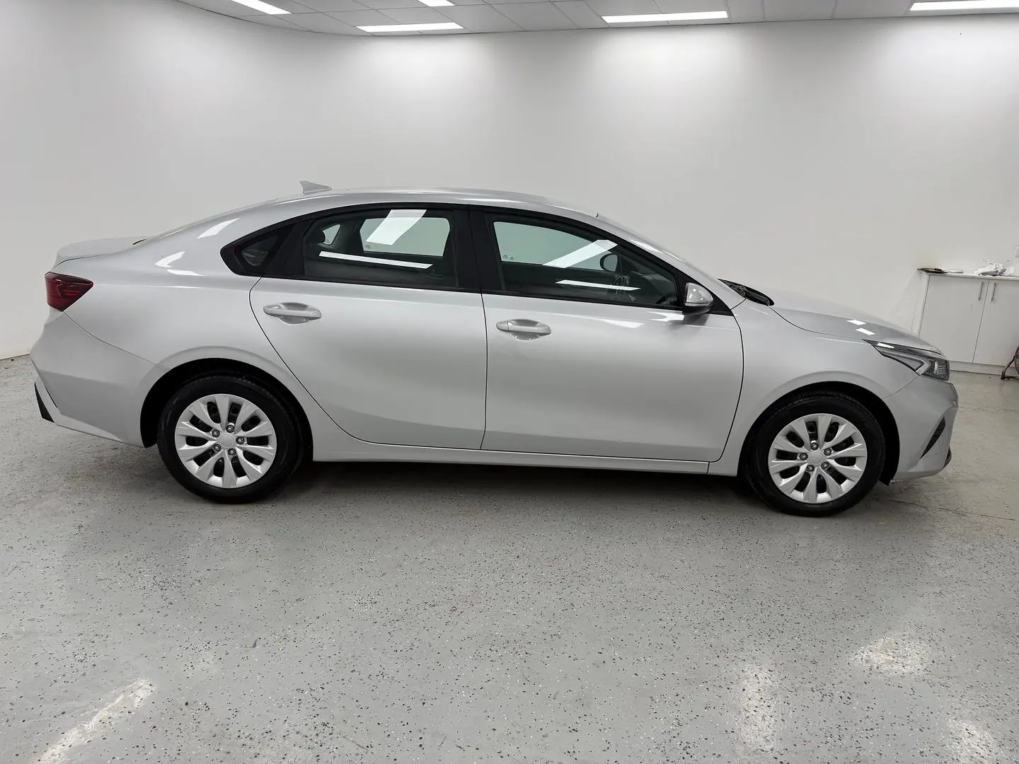 2024 Kia Cerato Gallery Image 2