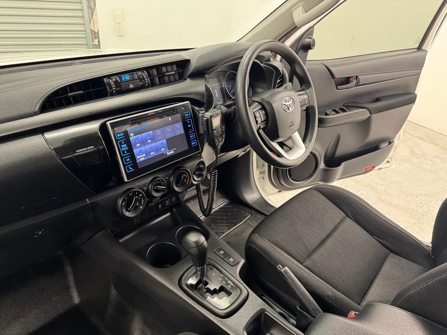 2020 Toyota Hilux Gallery Image 31