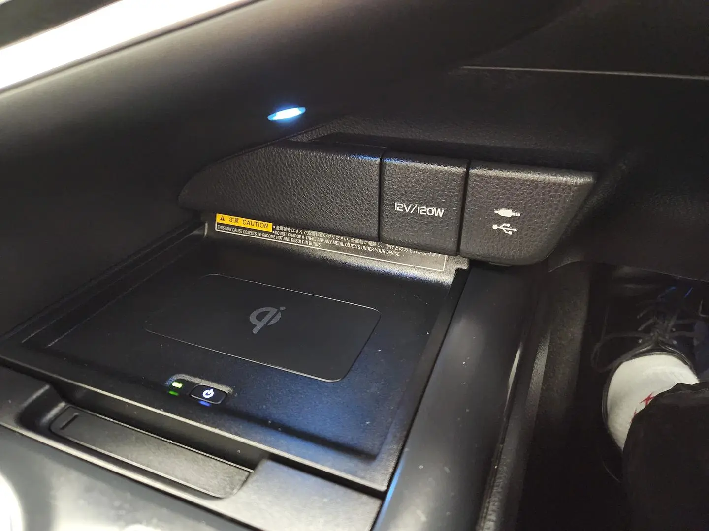 2020 Toyota Camry Gallery Image 33