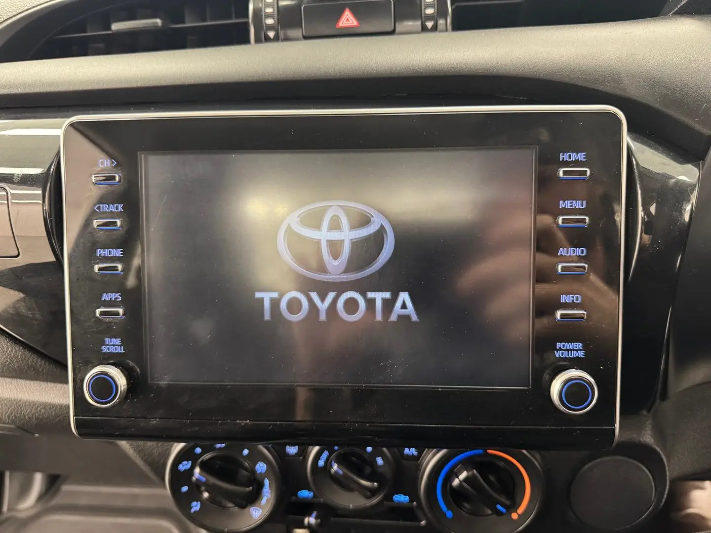 2023 Toyota Hilux Gallery Image 21