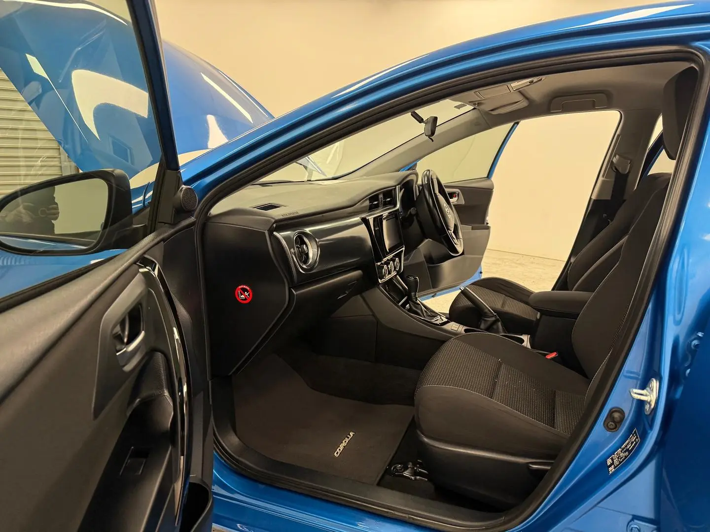 2016 Toyota Corolla Gallery Image 10