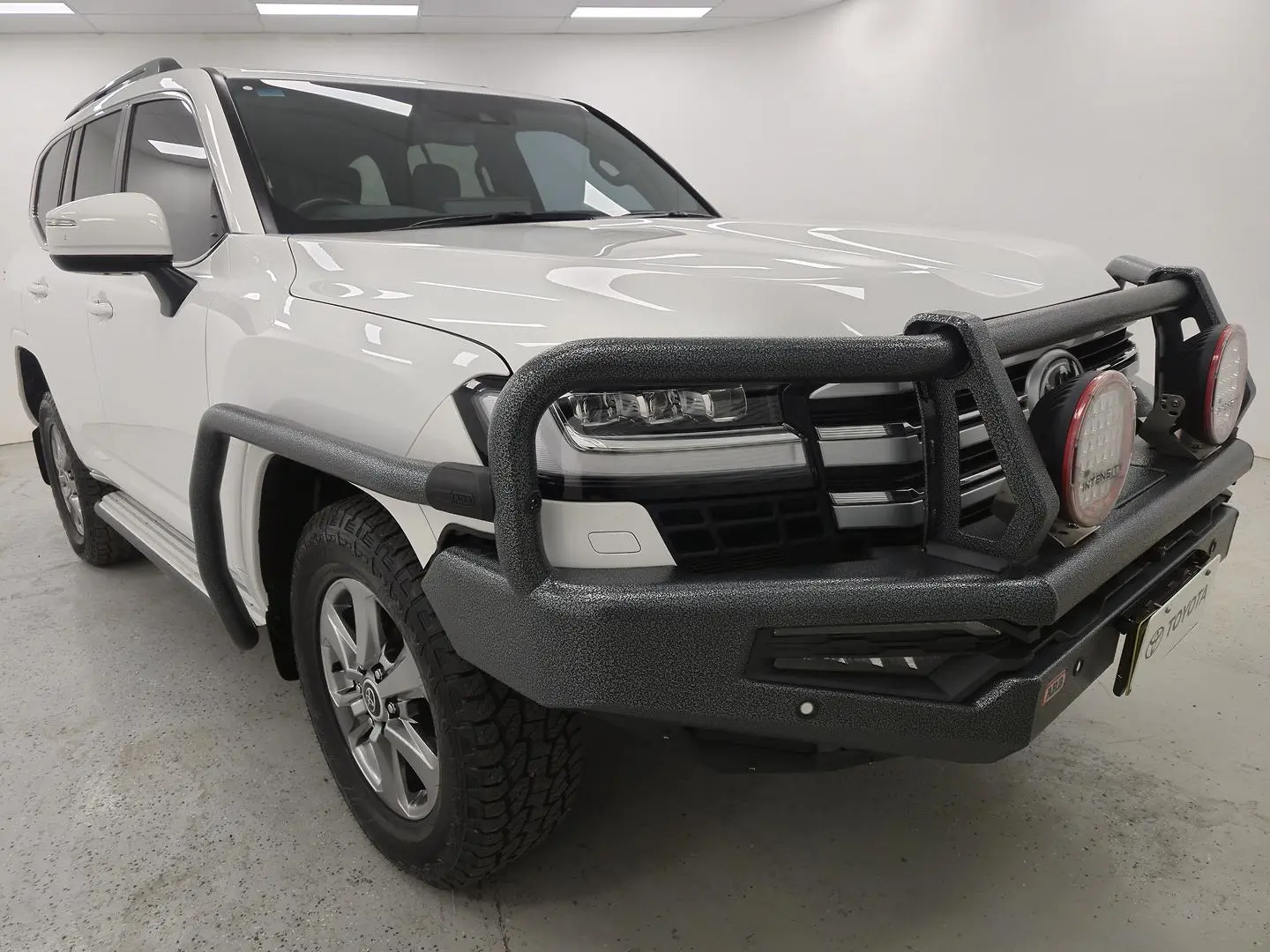 2022 Toyota Landcruiser Gallery Image 1