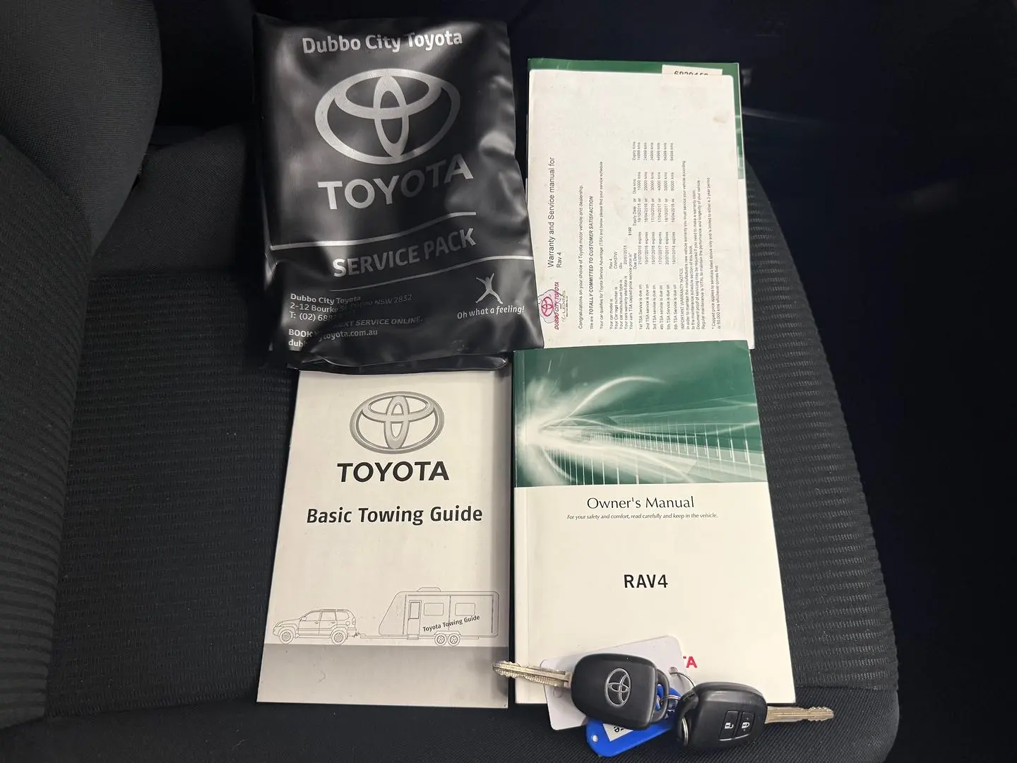 2014 Toyota RAV4 Gallery Image 31