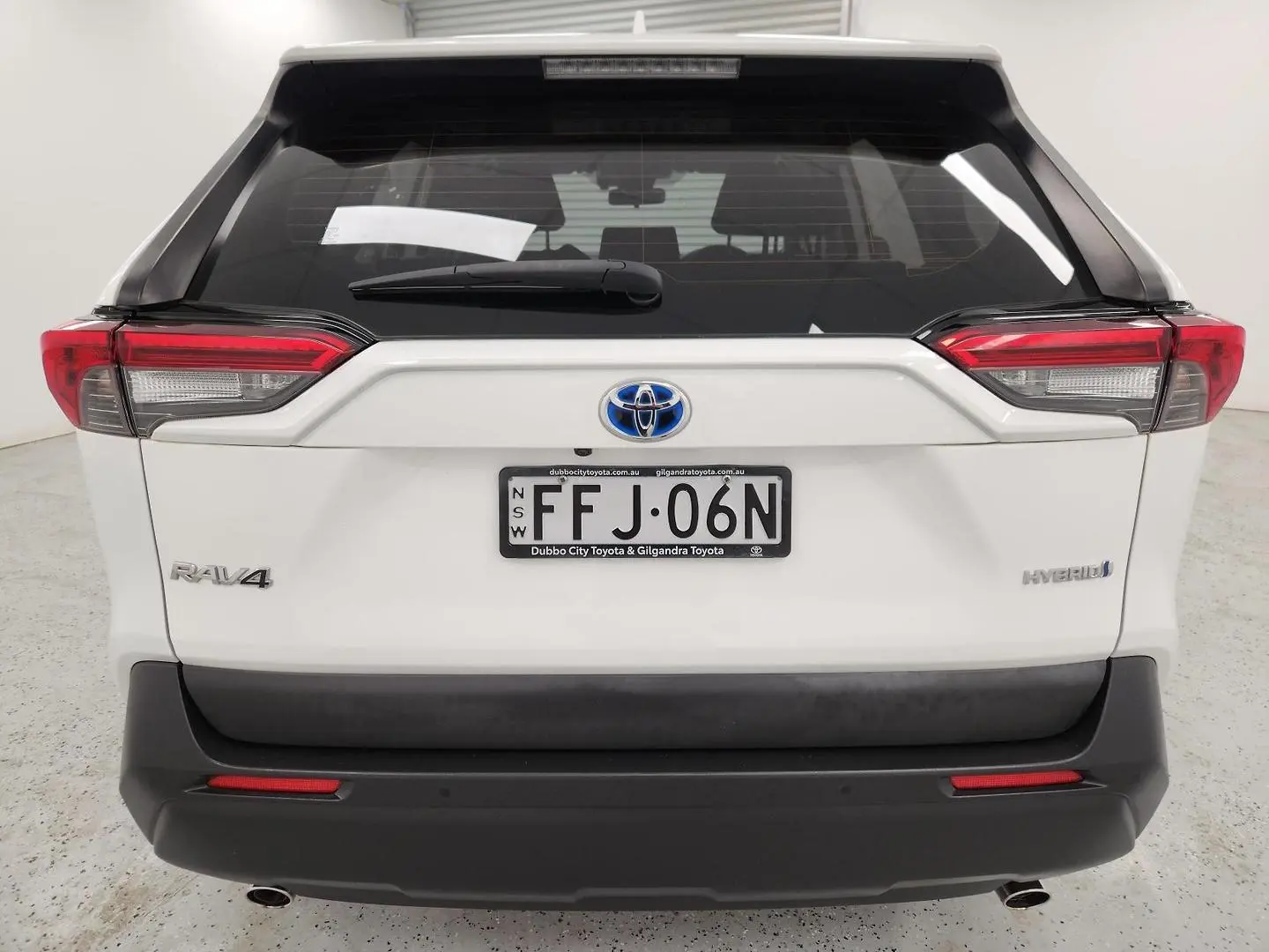 2019 Toyota RAV4 Gallery Image 4