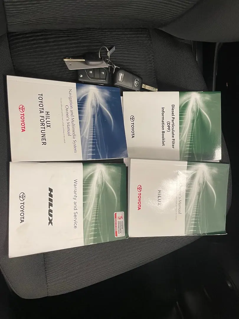 2020 Toyota Hilux Gallery Image 26