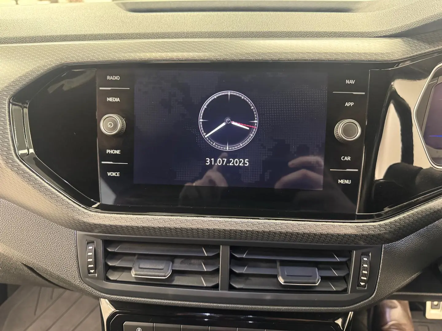 2021 Volkswagen T-Cross Gallery Image 22