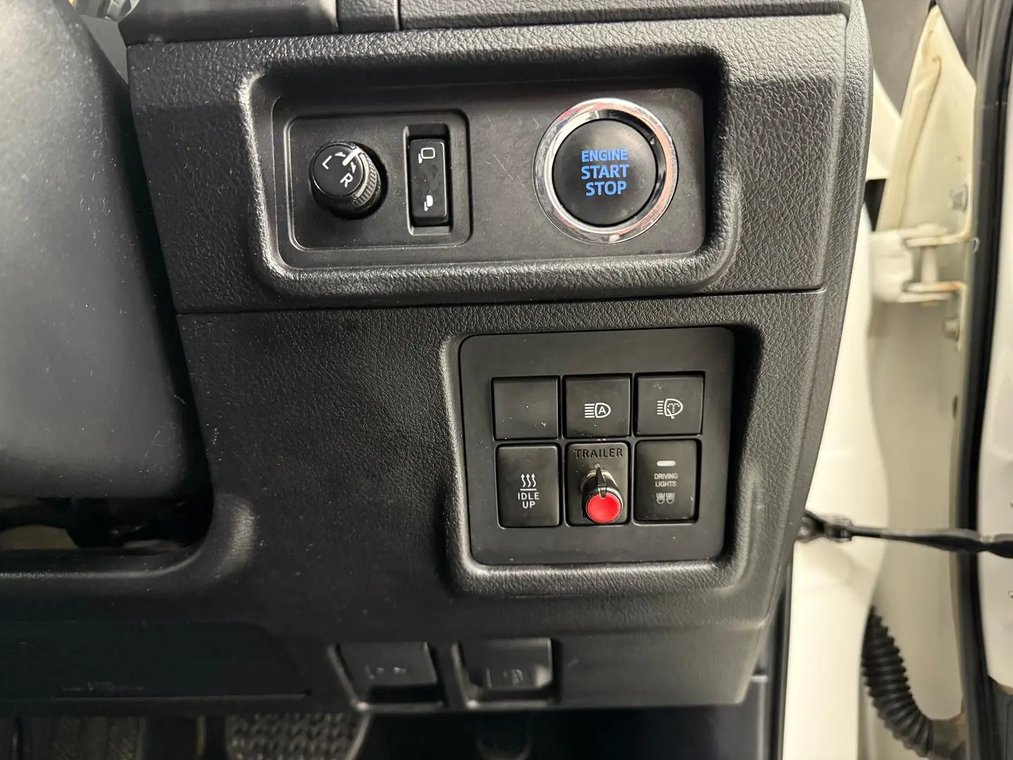 2020 Toyota Landcruiser Prado Gallery Image 26