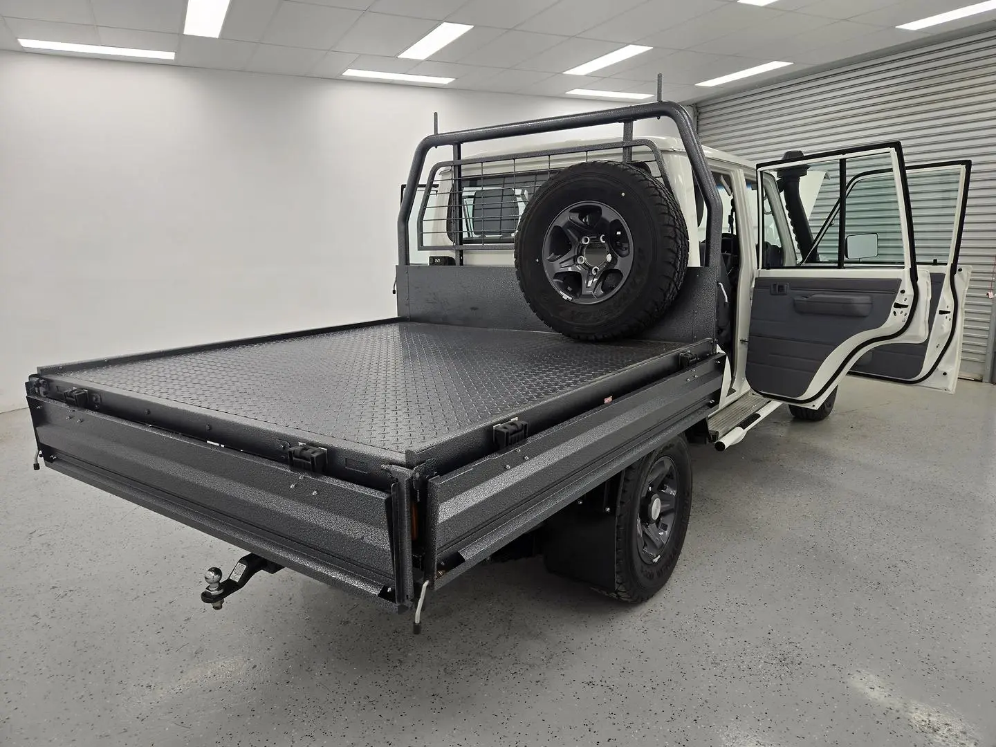 2023 Toyota Landcruiser Gallery Image 10