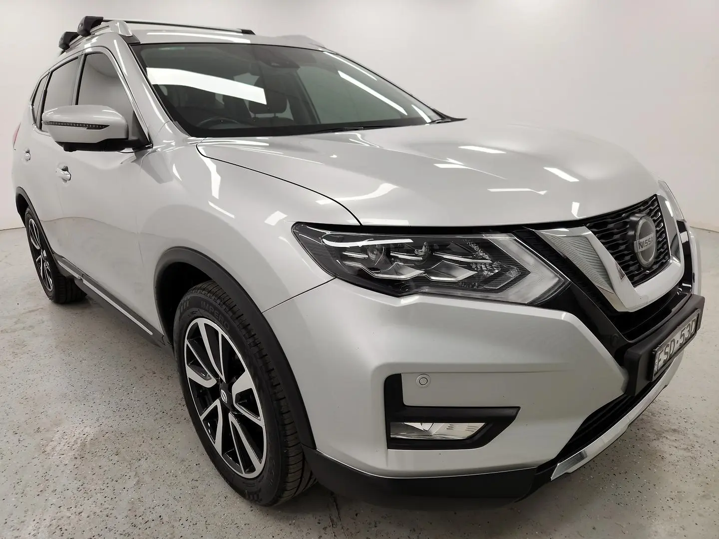 2022 Nissan X-TRAIL Gallery Image 1