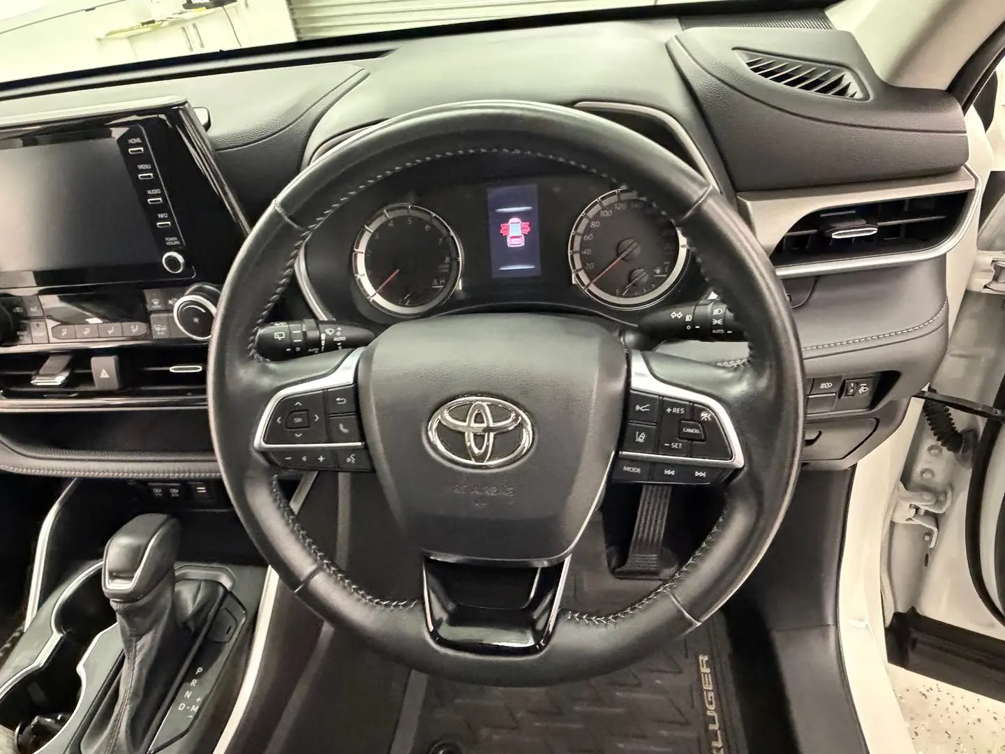 2021 Toyota Kluger Gallery Image 17