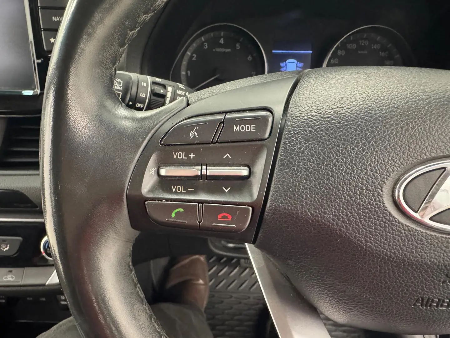 2019 Hyundai i30 Gallery Image 17