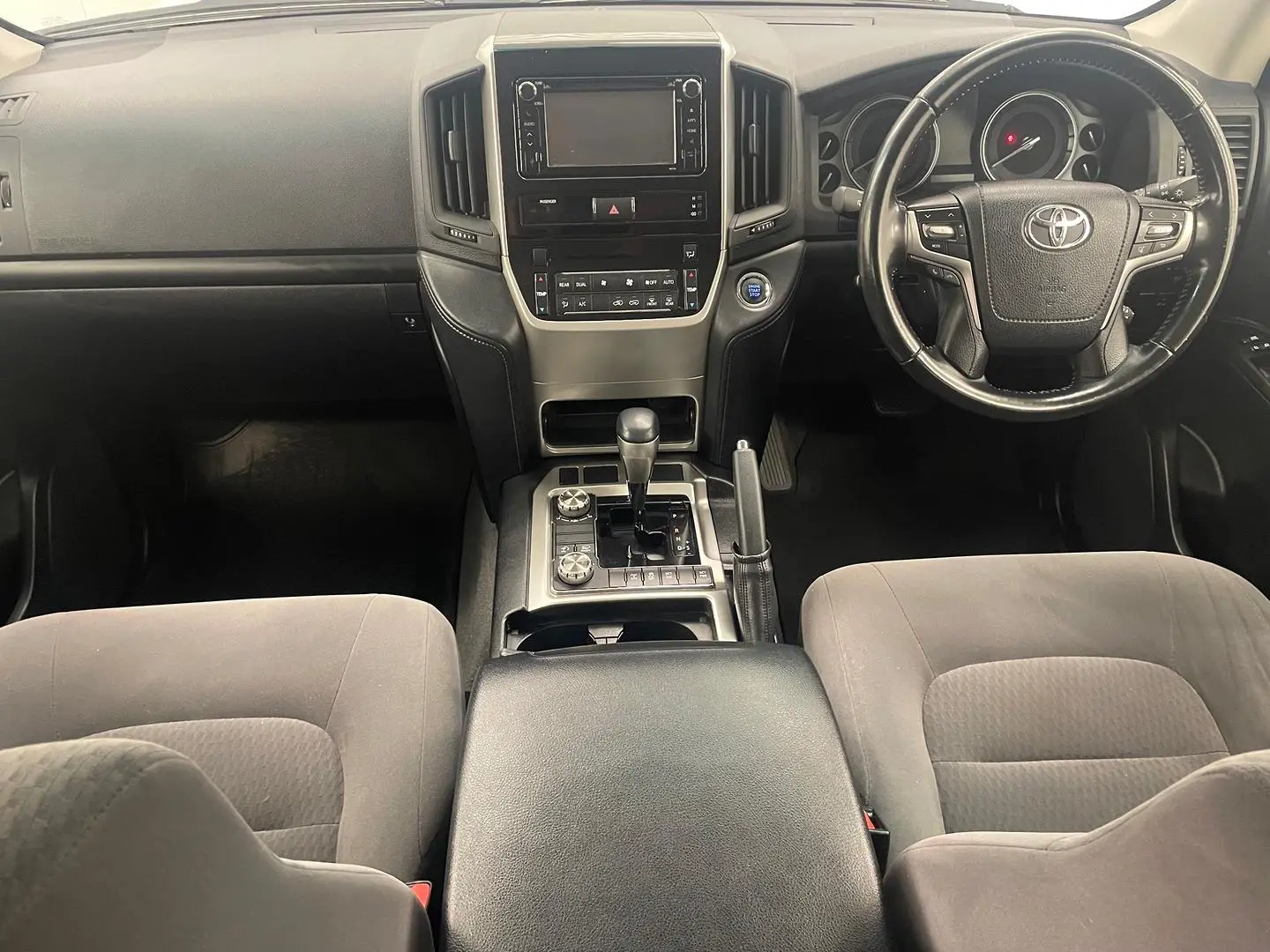 2020 Toyota Landcruiser Gallery Image 23