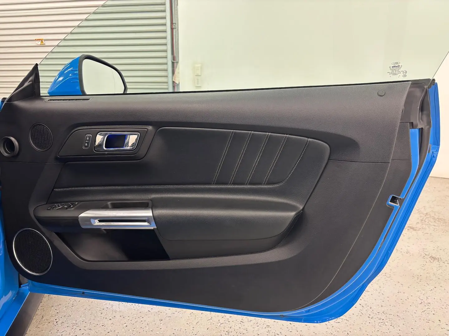 2017 Ford Mustang Gallery Image 30