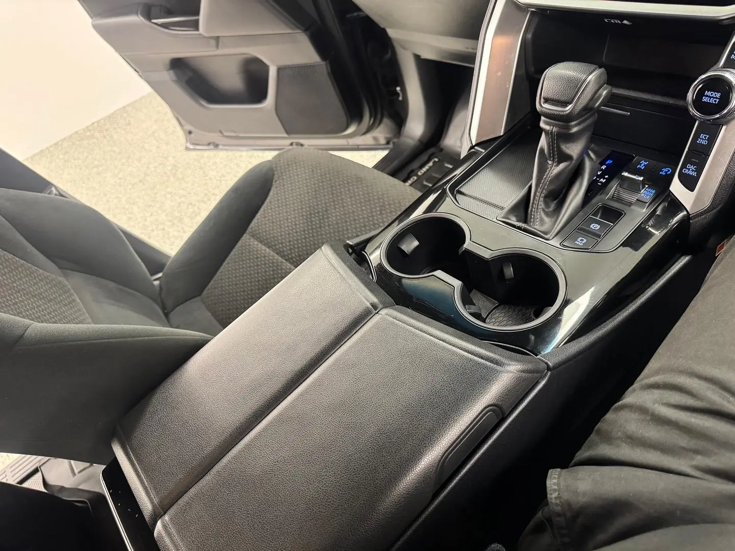 2023 Toyota Landcruiser Gallery Image 25