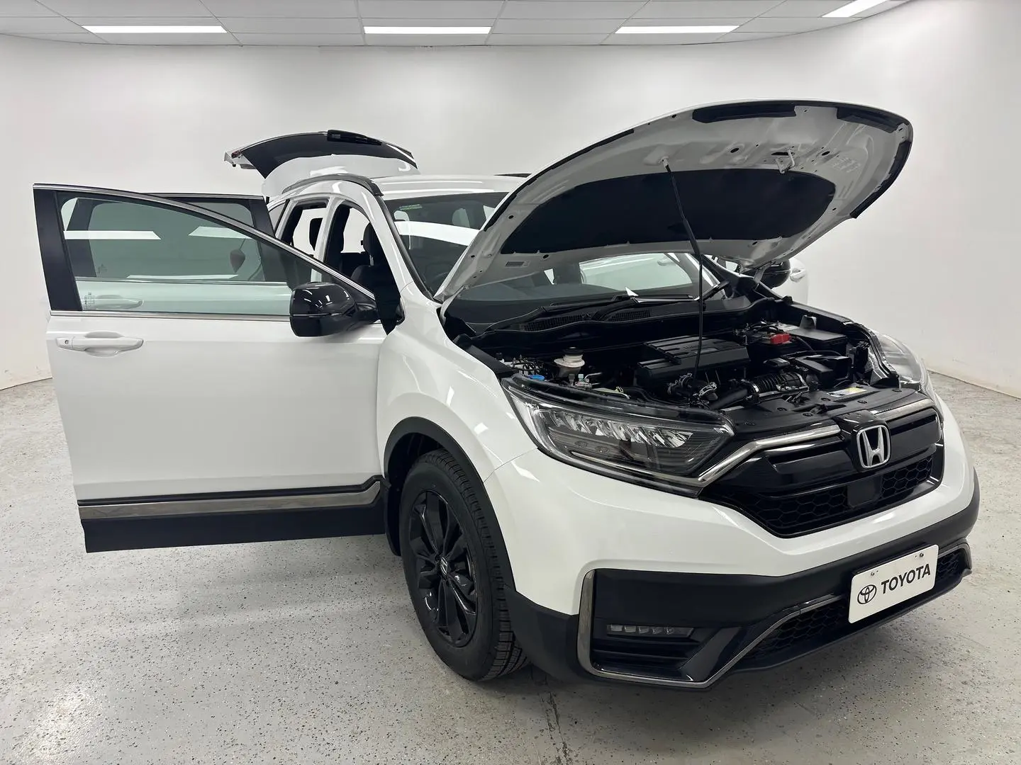 2023 Honda CR-V Gallery Image 8
