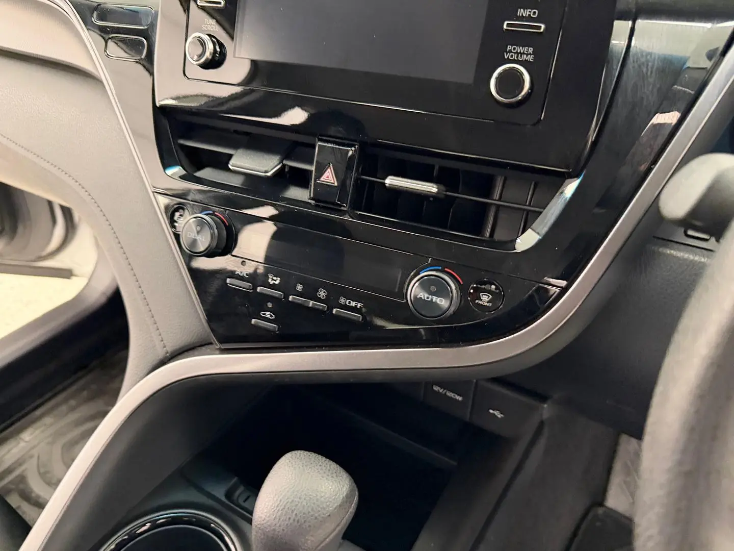 2024 Toyota Camry Gallery Image 20