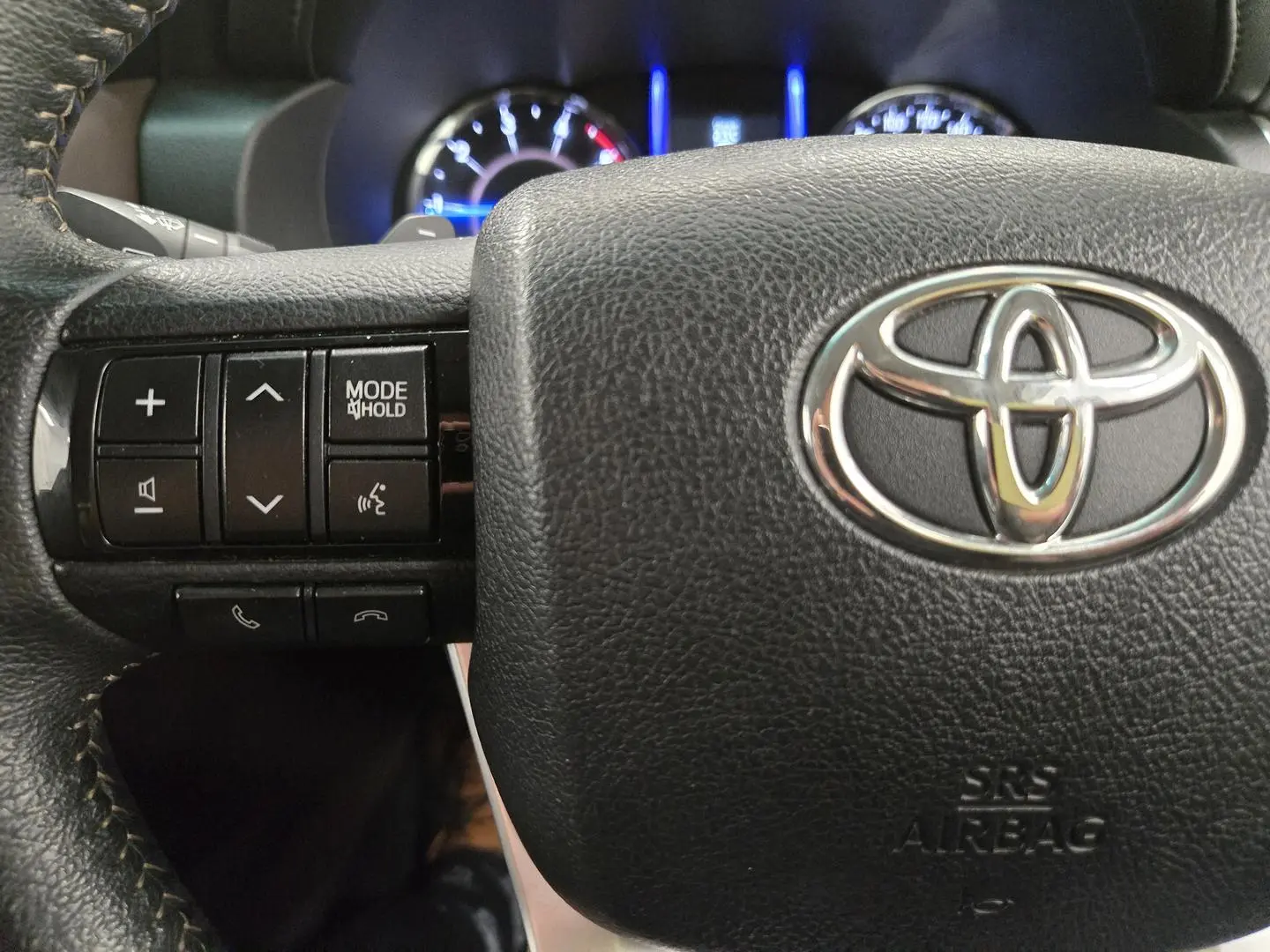 2015 Toyota Fortuner Gallery Image 25