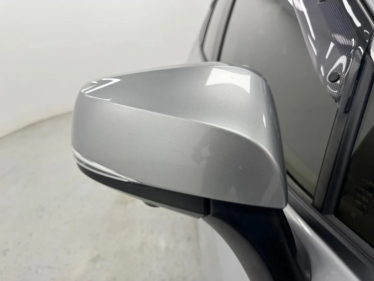 2020 Toyota RAV4 Gallery Image 33