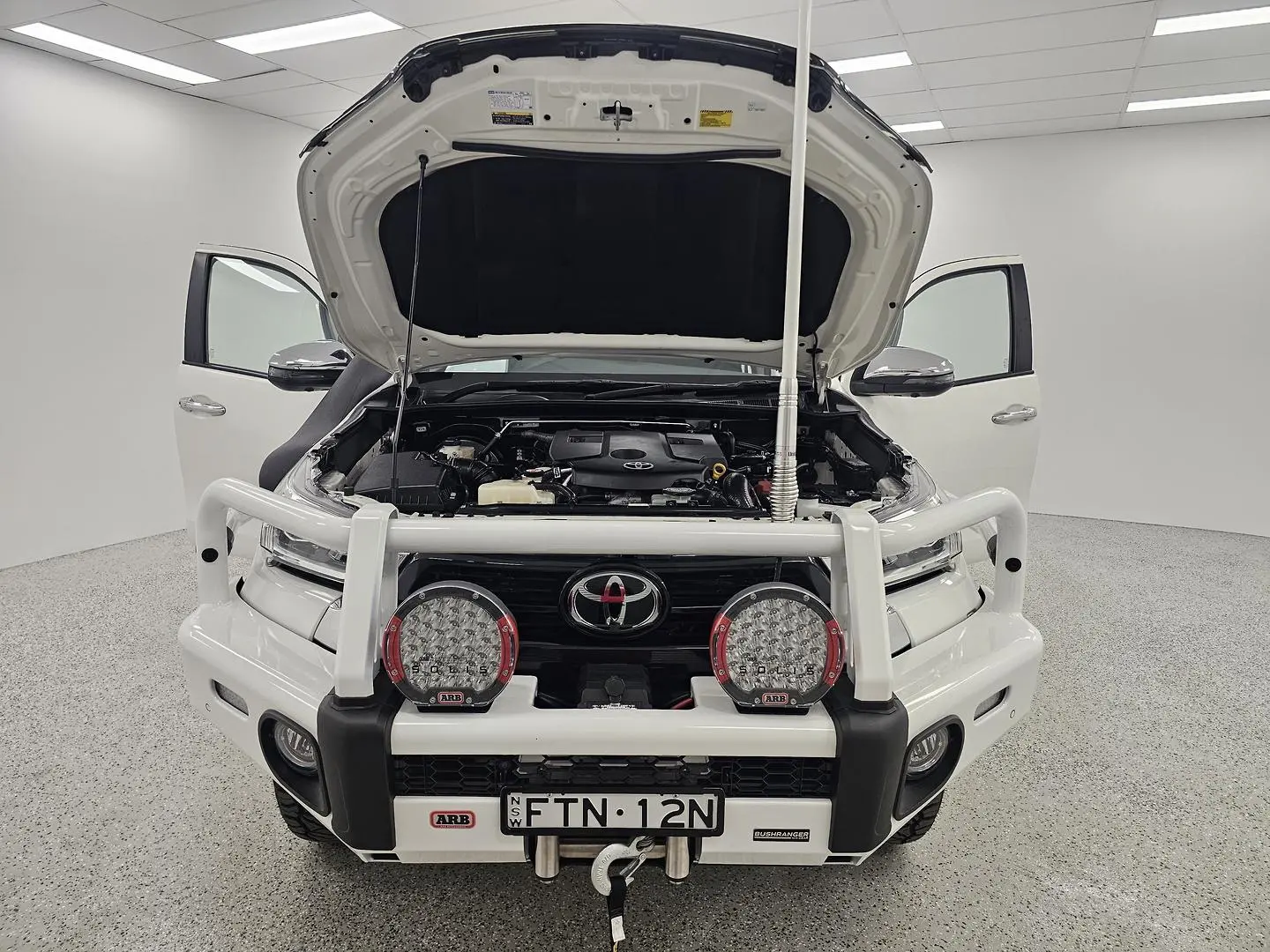 2021 Toyota Hilux Gallery Image 25