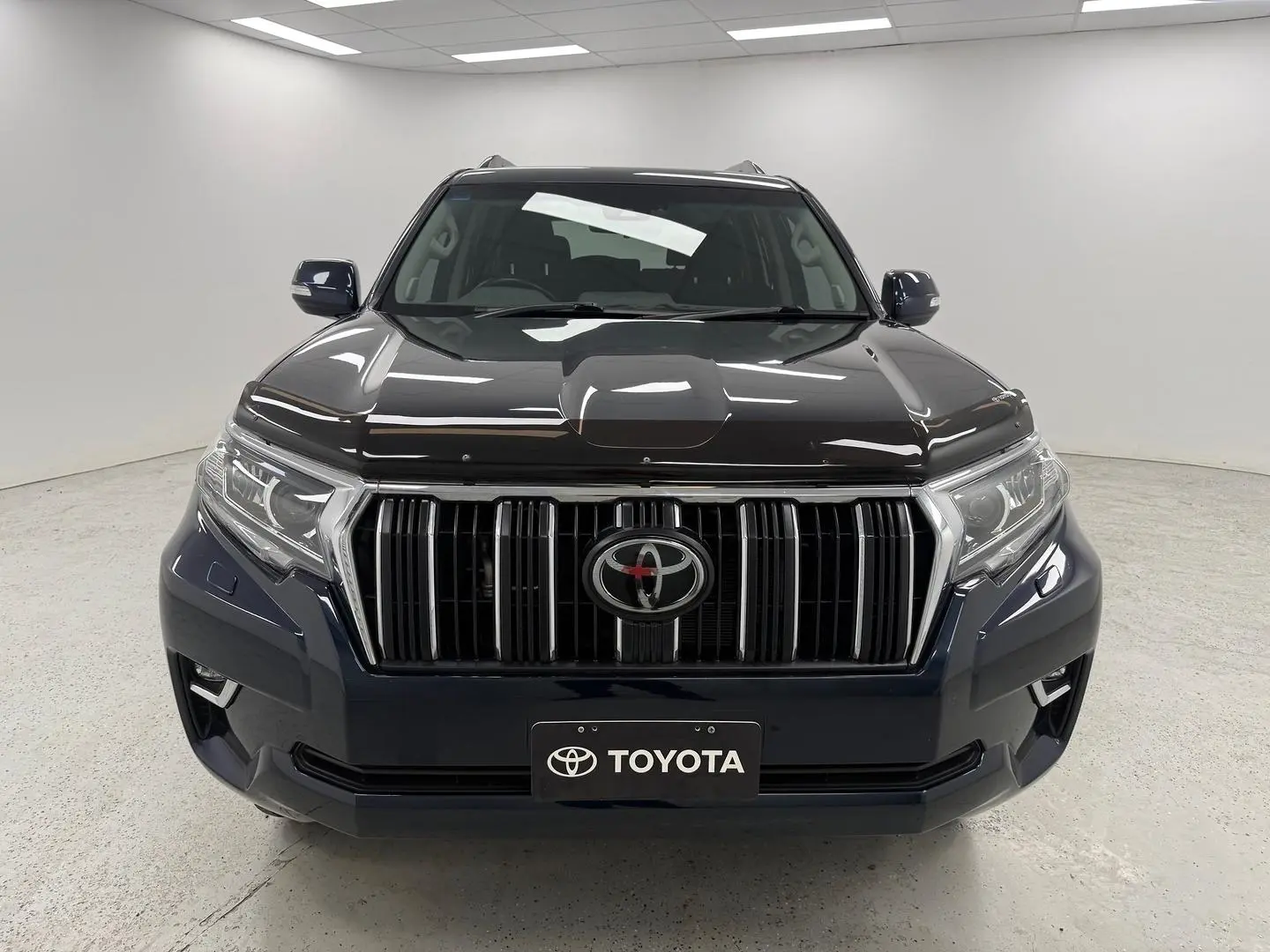 2022 Toyota Landcruiser Prado Gallery Image 38